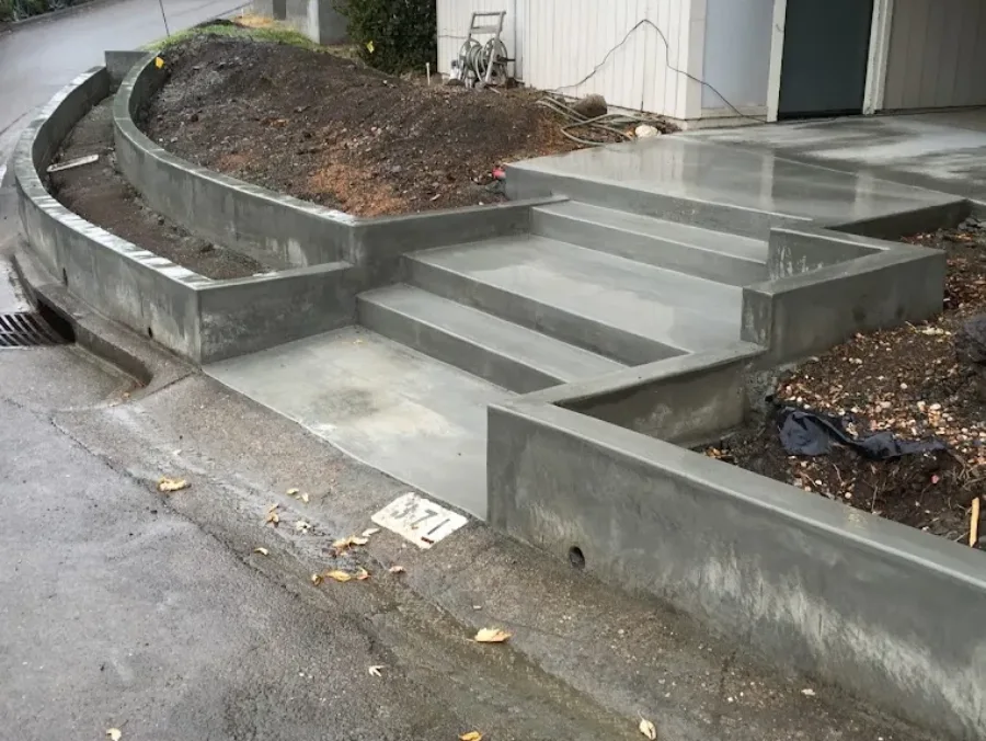 Reputed Concrete Contractor
